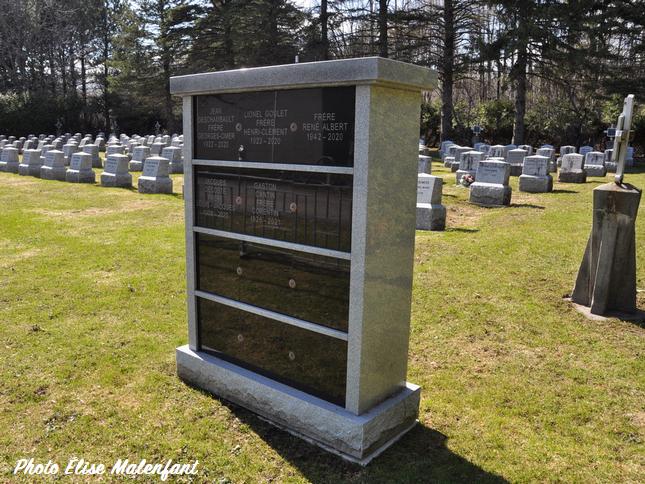 Québec (Champigny) Cimetière des Frères du Sacré-Coeur 

